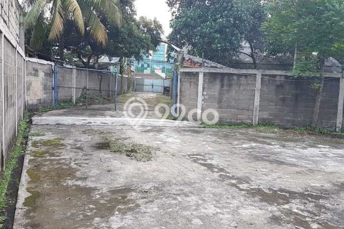 AREA TERBAIK! Gudang Kawasan Karawaci, Luas 2100m², Keramaian Tinggi AREA TERBAIK! Gudang Kawasan Karawaci, Luas 2100m², Keramaian Tinggi
