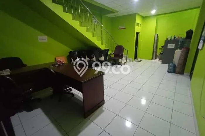 Ruko Premium di , Luas 231m2m², Mainroad, Tingkat Keramaian Tinggi Ruko Premium di , Luas 231m2m², Mainroad, Tingkat Keramaian Tinggi