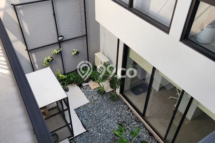 Rumah Luxury di Jakarta Selatan Lokasi Strategis Kondisi Baik Rumah Luxury di Jakarta Selatan Lokasi Strategis Kondisi Baik