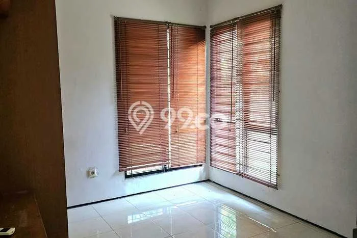 Dijual Hunian Rumah Nyaman 3 KT di Bintaro, Tangerang Selatan Dijual Hunian Rumah Nyaman 3 KT di Bintaro, Tangerang Selatan