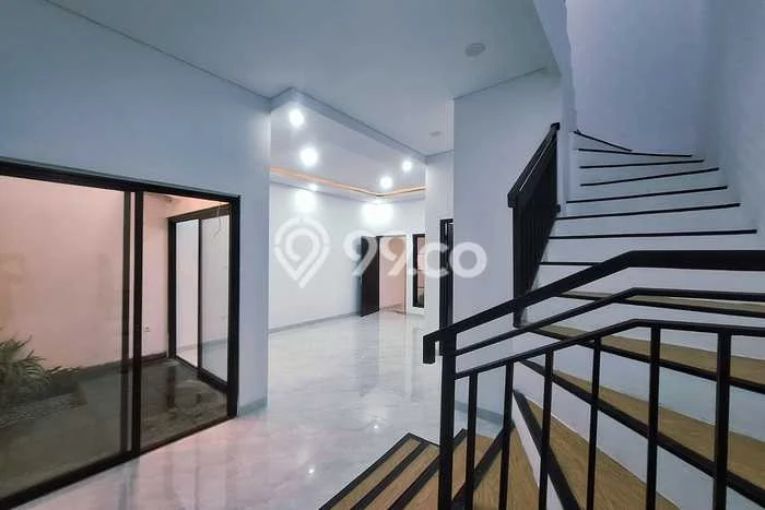Rumah Minimalis 4 KT di Graha Raya Tangerang Selatan Semi Furnished Rumah Minimalis 4 KT di Graha Raya Tangerang Selatan Semi Furnished