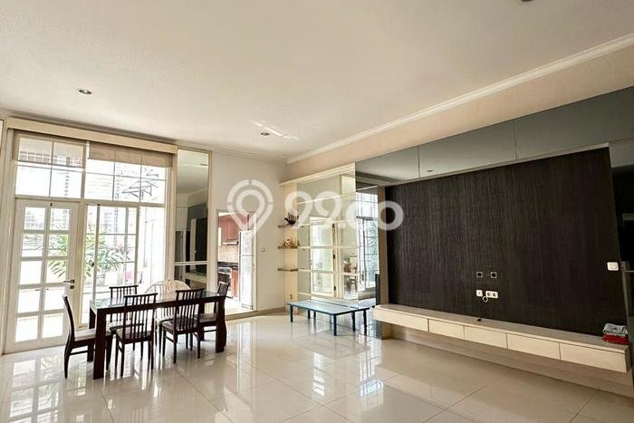 Jual Rumah Luas Megah Dengan View Eksklusif di Pantai Indah Kapuk, Jakarta Utara Jual Rumah Luas Megah Dengan View Eksklusif di Pantai Indah Kapuk, Jakarta Utara