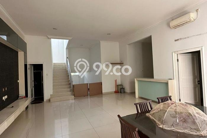 Jual Rumah Luas Megah Dengan View Eksklusif di Pantai Indah Kapuk, Jakarta Utara Jual Rumah Luas Megah Dengan View Eksklusif di Pantai Indah Kapuk, Jakarta Utara