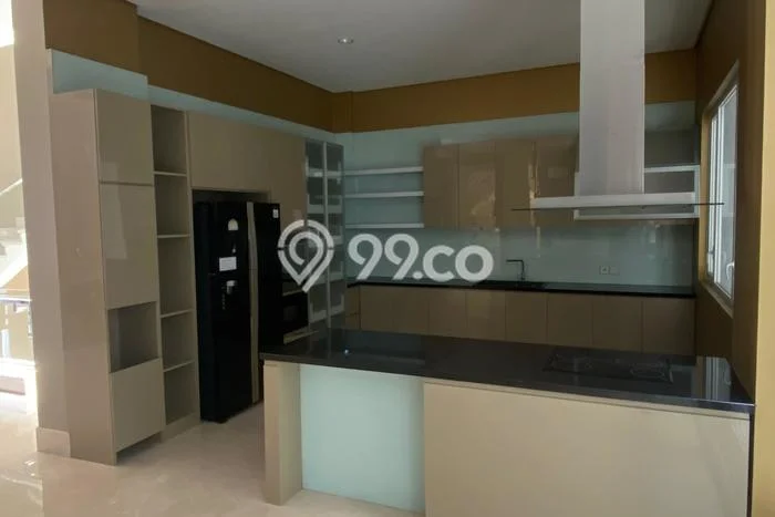 Jual Rumah Luas Elegan Dengan View Cantik di Pantai Indah Kapuk, Jakarta Utara Jual Rumah Luas Elegan Dengan View Cantik di Pantai Indah Kapuk, Jakarta Utara