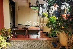 Ready to Use! Premium House LT 149m2 Desain Elegan di Rawamangun Ready to Use! Premium House LT 149m2 Desain Elegan di Rawamangun