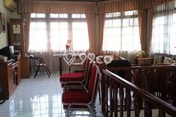 Rumah Elit LB 300m2 Siap Pakai Desain Elegan di Pulomas, Jakarta Timur Rumah Elit LB 300m2 Siap Pakai Desain Elegan di Pulomas, Jakarta Timur