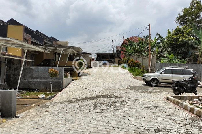 Rumah Luas Asri 2 KT Siap Pakai di Tanah Sareal Bogor Rumah Luas Asri 2 KT Siap Pakai di Tanah Sareal Bogor