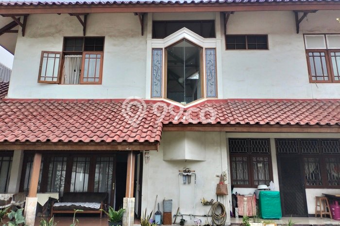 Hunian Mewah LB 380m2 Siap Huni Desain Elegan di Cikokol, Tangerang Hunian Mewah LB 380m2 Siap Huni Desain Elegan di Cikokol, Tangerang