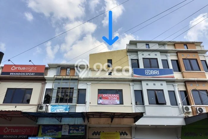 Ruko Dijual di Bogor Barat Bogor dengan Luas Bangunan 216m2 Ruko Dijual di Bogor Barat Bogor dengan Luas Bangunan 216m2