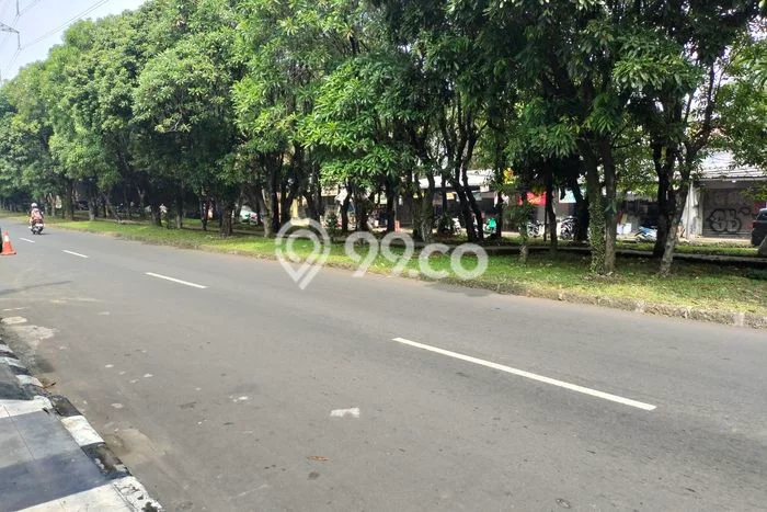 Unit Komersial Tersedia di Pajajaran Spesifikasi LB 600m2 Unit Komersial Tersedia di Pajajaran Spesifikasi LB 600m2