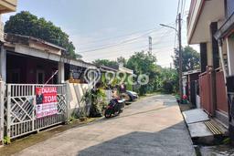 For Sale Rumah 2 Kamar Lokasi Strategis Nyaman dan Strategis di Bogor Timur For Sale Rumah 2 Kamar Lokasi Strategis Nyaman dan Strategis di Bogor Timur