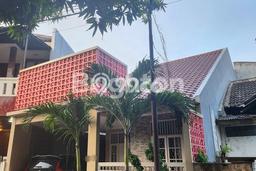 For Sale Hunian Rumah Nyaman 3 Kamar di Kemang Pratama, Bekasi For Sale Hunian Rumah Nyaman 3 Kamar di Kemang Pratama, Bekasi