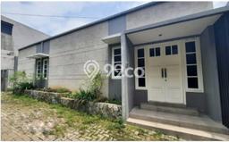 Rumah Bagus Siap Huni Di Gajah Mungkur Luas 220m2 Lokasi Strategis Rumah Bagus Siap Huni Di Gajah Mungkur Luas 220m2 Lokasi Strategis