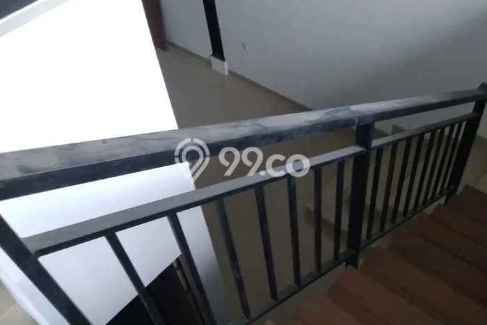 Ruko Disewakan di Tegal Selatan, Luas 300m², Area Premium Ruko Disewakan di Tegal Selatan, Luas 300m², Area Premium