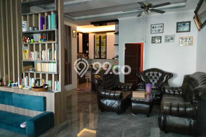 Rumah Strategis Modern Lb 290m2 di Kramat, Tegal Rumah Strategis Modern Lb 290m2 di Kramat, Tegal