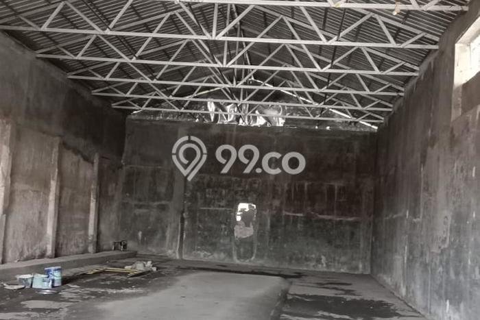 Gudang untuk disewa di Petarukan punya LT 940m2 & LB 300m2 harga sewa kompetitif Gudang untuk disewa di Petarukan punya LT 940m2 & LB 300m2 harga sewa kompetitif