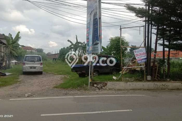 Tanah Komersial Dijual di Slawi Tegal 1200m2 Tanah Komersial Dijual di Slawi Tegal 1200m2