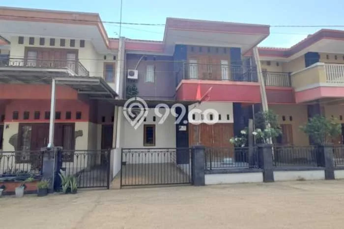 Dijual Rumah 3 Kamar Lokasi Ideal Bagus dan Strategis di Tegal Timur Dijual Rumah 3 Kamar Lokasi Ideal Bagus dan Strategis di Tegal Timur