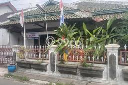 Jual Rumah Bagus Siap Huni LB 200m2 di Tegal Barat, Tegal Jual Rumah Bagus Siap Huni LB 200m2 di Tegal Barat, Tegal