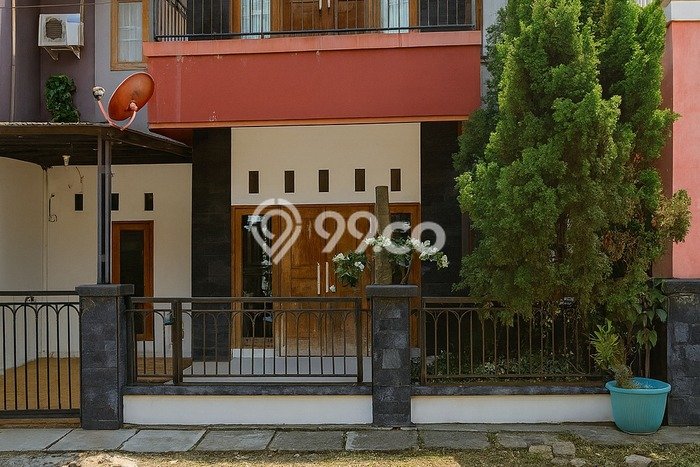 Dijual Rumah 3 Kamar Lokasi Ideal Bagus dan Strategis di Tegal Timur Dijual Rumah 3 Kamar Lokasi Ideal Bagus dan Strategis di Tegal Timur