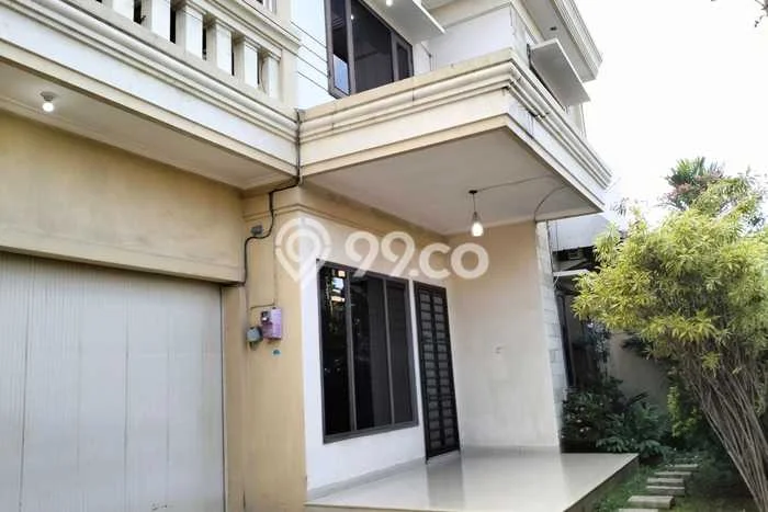 Rumah Eksklusif Dijual LT 295m2 di Tegal Barat, Tegal Rumah Eksklusif Dijual LT 295m2 di Tegal Barat, Tegal