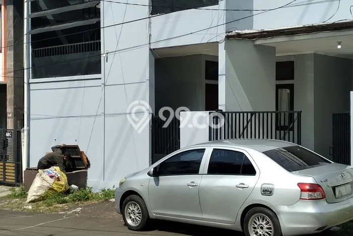 Disewakan Rumah Konsep Minimalis di Ciputat Timur Tangerang Selatan dengan 14 KT Disewakan Rumah Konsep Minimalis di Ciputat Timur Tangerang Selatan dengan 14 KT