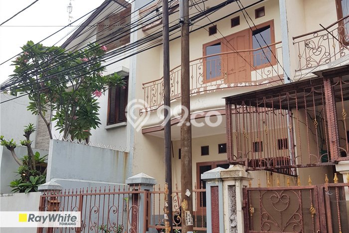 Dijual Rumah Luas Elegan Dengan View Cantik di Tomang, Jakarta Barat Dijual Rumah Luas Elegan Dengan View Cantik di Tomang, Jakarta Barat