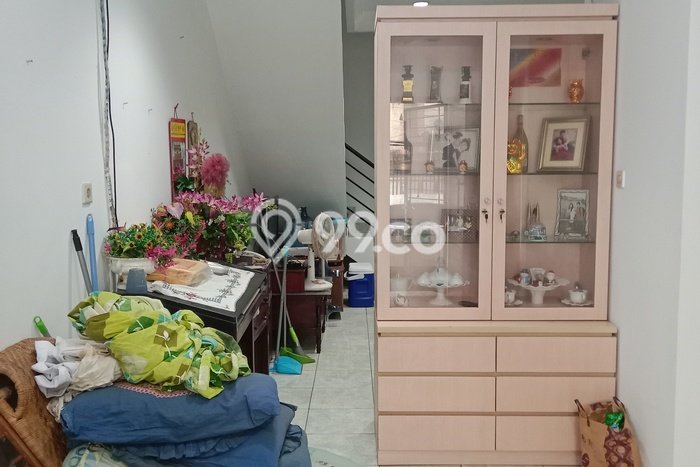 Rumah Kontrakan Jakarta Barat LT 90m2 LB 200m2 Area Grogol Rumah Kontrakan Jakarta Barat LT 90m2 LB 200m2 Area Grogol
