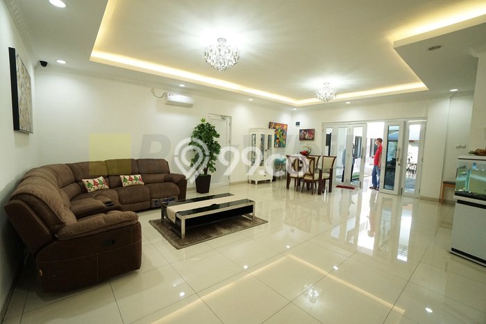 Untuk Dijual! Komersial di Pejaten Jakarta Selatan LT 468m2 / LB 550m2 Kawasan Bisnis Untuk Dijual! Komersial di Pejaten Jakarta Selatan LT 468m2 / LB 550m2 Kawasan Bisnis