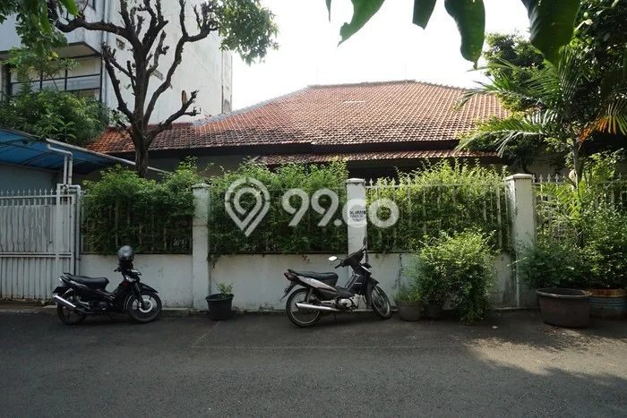 Jual Rumah Luas Elegan Dengan View Cantik di Slipi, Jakarta Barat Jual Rumah Luas Elegan Dengan View Cantik di Slipi, Jakarta Barat