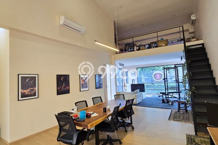 LOKASI STRATEGIS! Ruko di Kemang, Luas 220m2m², Area Komersial, Jalan Utama LOKASI STRATEGIS! Ruko di Kemang, Luas 220m2m², Area Komersial, Jalan Utama