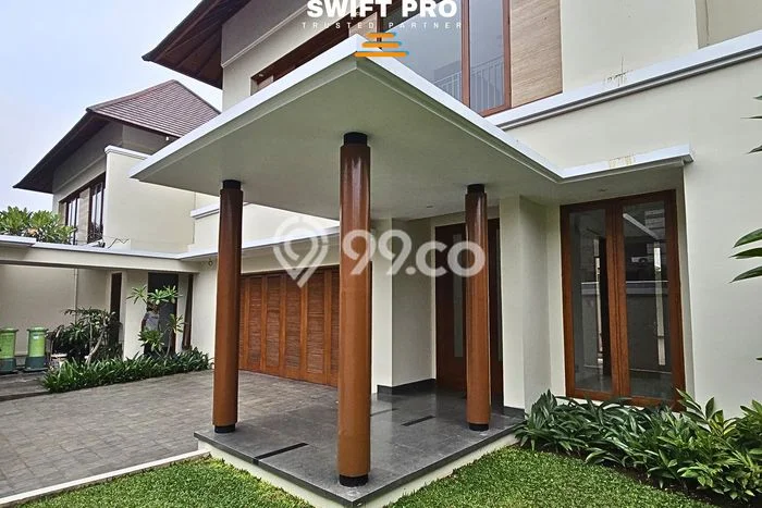 Lokasi strategis! Rumah siap pakai dikontrakkan di Cilandak LB 430m2 Lokasi strategis! Rumah siap pakai dikontrakkan di Cilandak LB 430m2