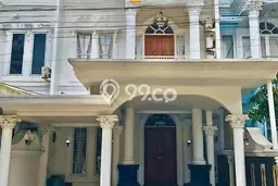 Rumah Strategis Modern Lb 300m2 di Medan Kota, Medan Rumah Strategis Modern Lb 300m2 di Medan Kota, Medan