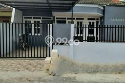 BEST PRICE! Rumah di Puri Anjasmoro, Dekat Pusat Kota, 2 KM, Luas 120m² LB 80m² BEST PRICE! Rumah di Puri Anjasmoro, Dekat Pusat Kota, 2 KM, Luas 120m² LB 80m²