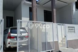 FEATURED! Rumah Nyaman area , Luas 140m2m² Bangunan 140m2m² FEATURED! Rumah Nyaman area , Luas 140m2m² Bangunan 140m2m²