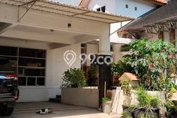 Ready to Use! Premium House LT 307m2 Desain Elegan di BSB City Ready to Use! Premium House LT 307m2 Desain Elegan di BSB City