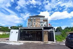 DIJUAL CEPAT! Rumah Ready Stock Lokasi Premium Gamping, Luas 213m² LB 125m² DIJUAL CEPAT! Rumah Ready Stock Lokasi Premium Gamping, Luas 213m² LB 125m²