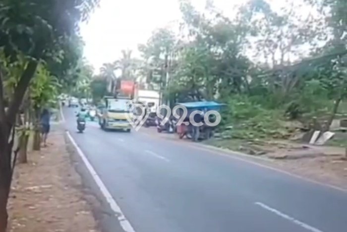 Jarang Ada! Tanah di Duren Sawit Punya Luas 1156m2 SHM Jarang Ada! Tanah di Duren Sawit Punya Luas 1156m2 SHM