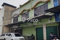 Ruko disewakan di Cikupa Tangerang dengan luas bangunan 180m2 Ruko disewakan di Cikupa Tangerang dengan luas bangunan 180m2