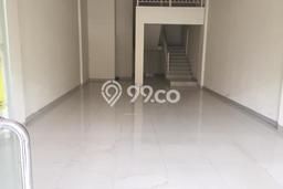 Untuk Disewa Ruko di Kelapa Gading Jakarta Utara LT 102m2, LB 306m2 Untuk Disewa Ruko di Kelapa Gading Jakarta Utara LT 102m2, LB 306m2