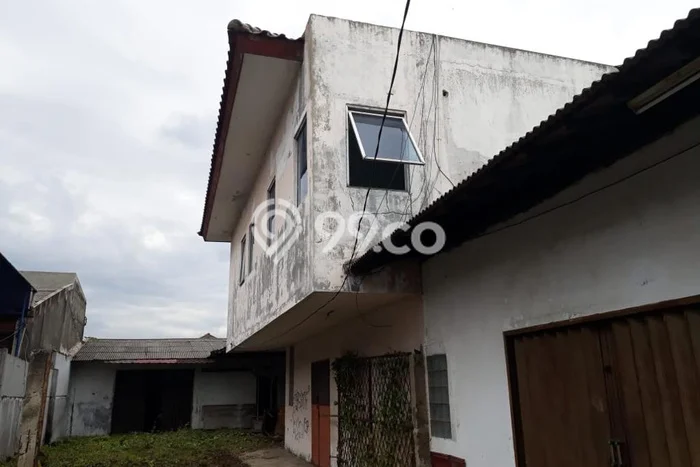 Unit Gudang Dijual di Ciledug Tangerang Luas Bangunan 79m2 Unit Gudang Dijual di Ciledug Tangerang Luas Bangunan 79m2