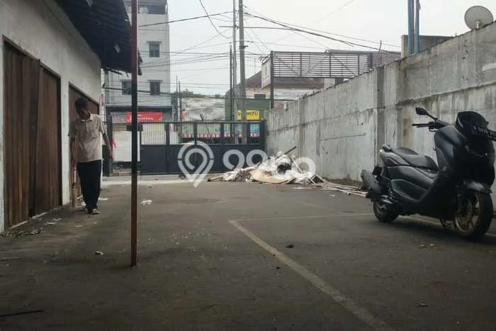 Unit Gudang Dijual di Ciledug Tangerang Luas Bangunan 79m2 Unit Gudang Dijual di Ciledug Tangerang Luas Bangunan 79m2