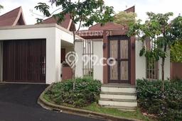 Rumah Eksklusif Siap Huni LT 216m2 di Ciawi, Bogor Rumah Eksklusif Siap Huni LT 216m2 di Ciawi, Bogor