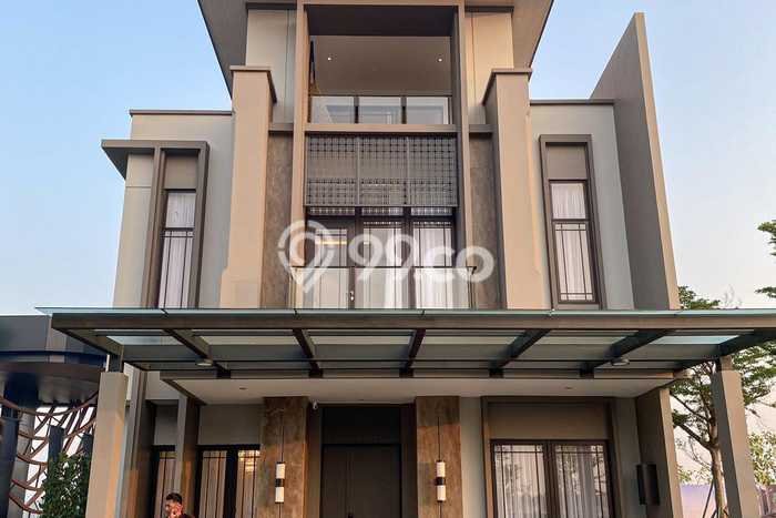 Ready to Use! Premium House LT 171m2 Desain Elegan di Gading Serpong Ready to Use! Premium House LT 171m2 Desain Elegan di Gading Serpong