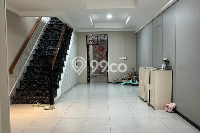 Hunian Strategis 5 KT LB 1138m2 Kondisi Bagus di Pantai Indah Kapuk Hunian Strategis 5 KT LB 1138m2 Kondisi Bagus di Pantai Indah Kapuk