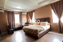 Rumah Elit LB 250m2 Siap Pakai Desain Elegan di Bintaro, Tangerang Selatan Rumah Elit LB 250m2 Siap Pakai Desain Elegan di Bintaro, Tangerang Selatan