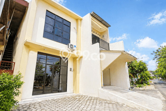 Ruko Dijual di Prime Area Tangerang Luas 110m2 Ruko Dijual di Prime Area Tangerang Luas 110m2