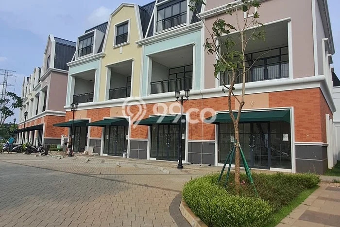 Ruko disewakan di Pondok Aren Tangerang Selatan dengan luas bangunan 147m2 Ruko disewakan di Pondok Aren Tangerang Selatan dengan luas bangunan 147m2