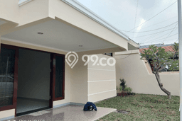 Rumah Elit Modern Siap Huni di Manyar Surabaya Rumah Elit Modern Siap Huni di Manyar Surabaya