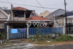 Rumah Modern 4 KT LT 180m2 di Dukuh Kupang Rumah Modern 4 KT LT 180m2 di Dukuh Kupang